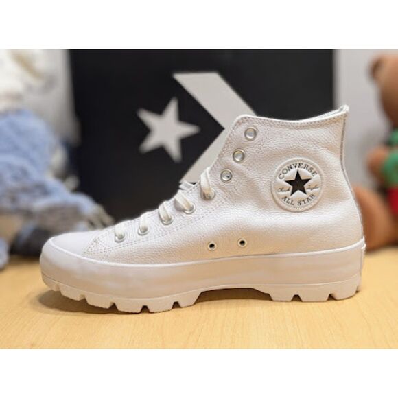 Converse Chuck Taylor All Star Lugged White Leather High Top Shoes Womens 11 NIB - Picture 8 of 15